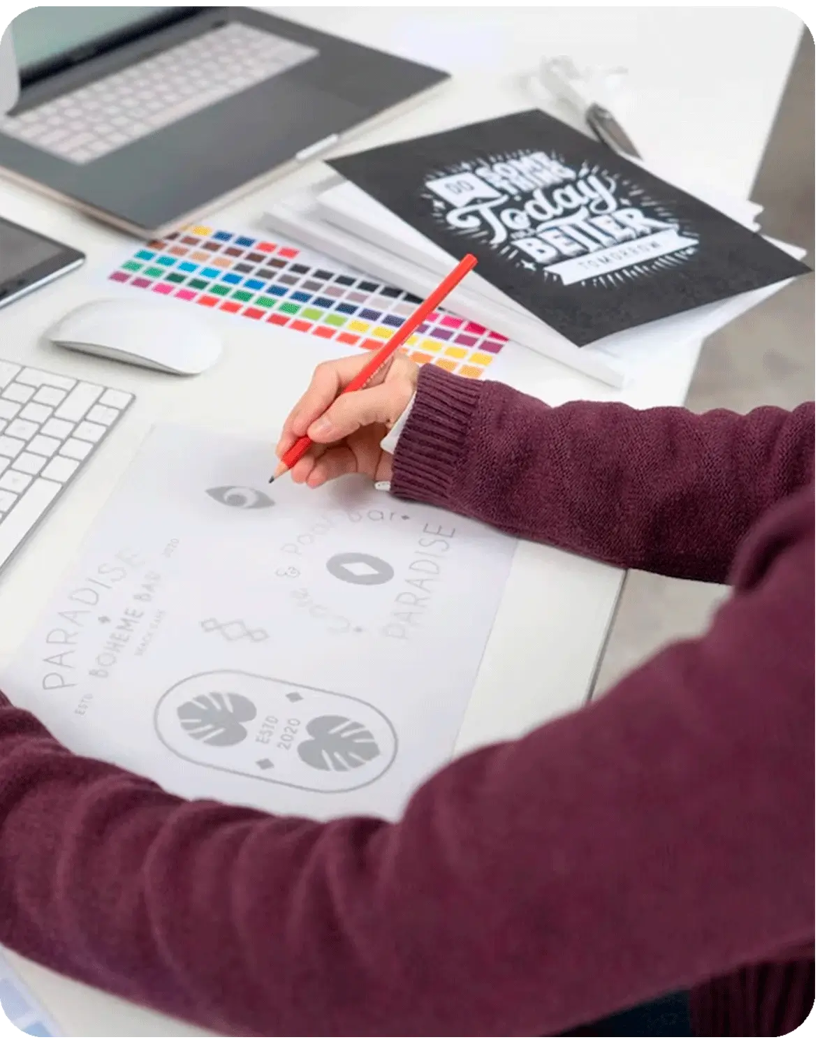 Servicii-identitate vizuala-si–branding-creare-logo-design